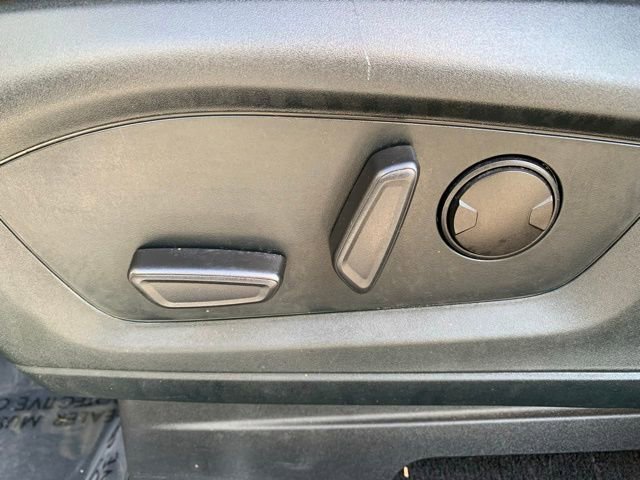 Used 2021 Ford Explorer Limited w/ Equipment Group 301A image 14