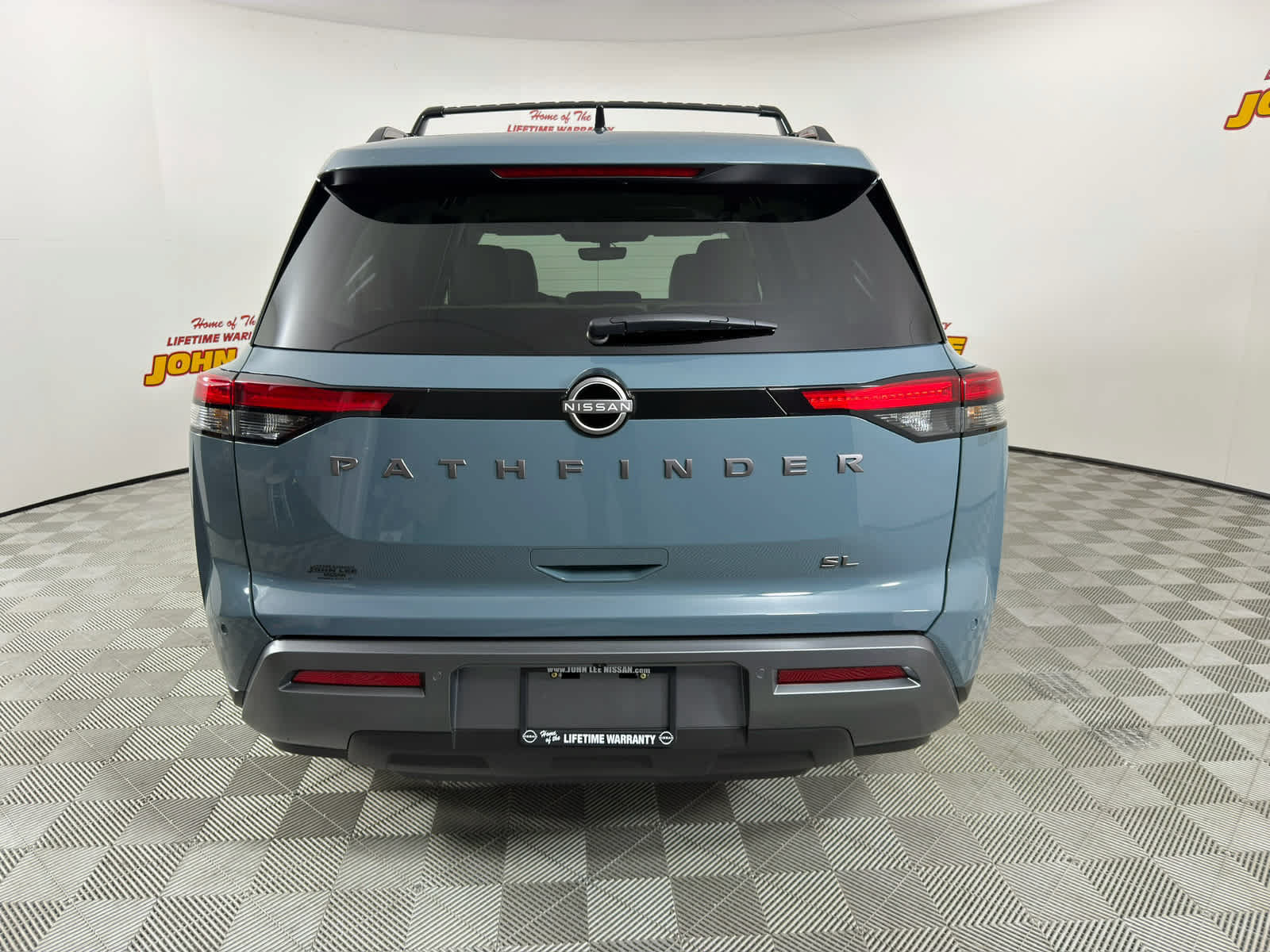 New 2026 Nissan Pathfinder SL FWD image 4