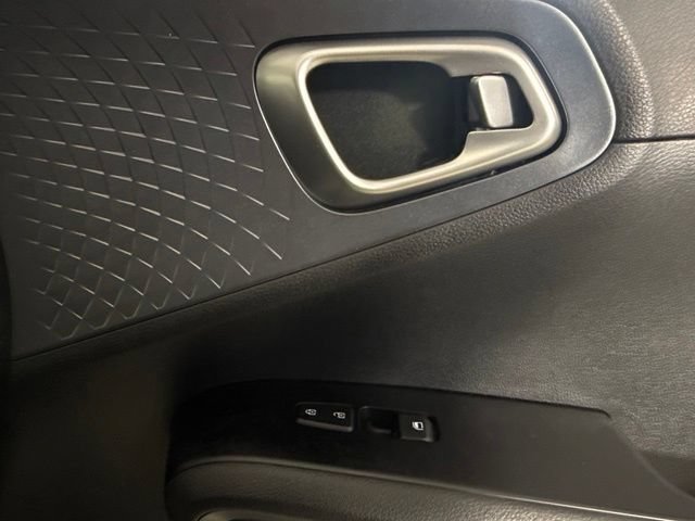 Used 2021 Kia Soul S FWD image 28