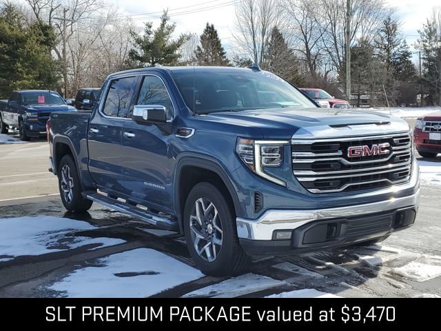 Used 2024 GMC Sierra 1500 SLT w/ SLT Premium Package image 3