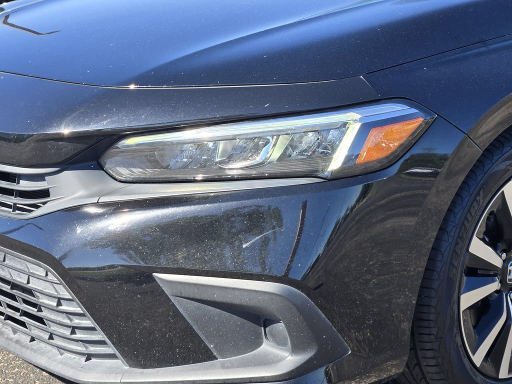 Used 2022 Honda Civic EX image 5