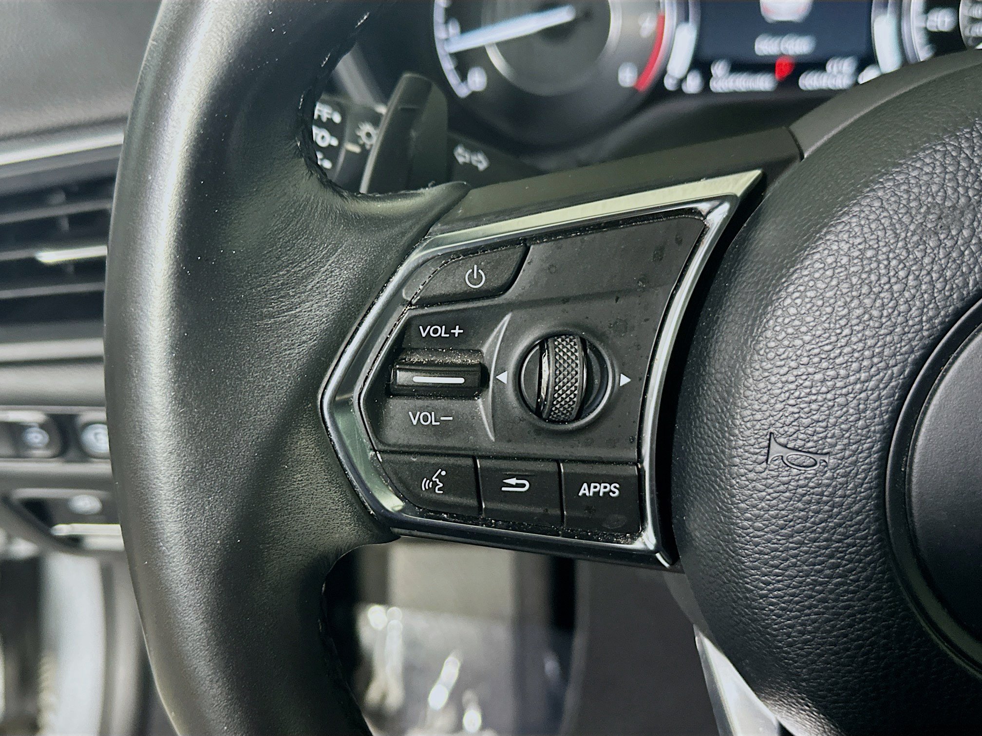 Used 2023 Acura TLX FWD image 16