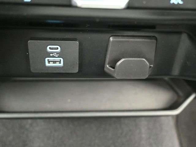 Used 2024 Ford F150 XLT image 21