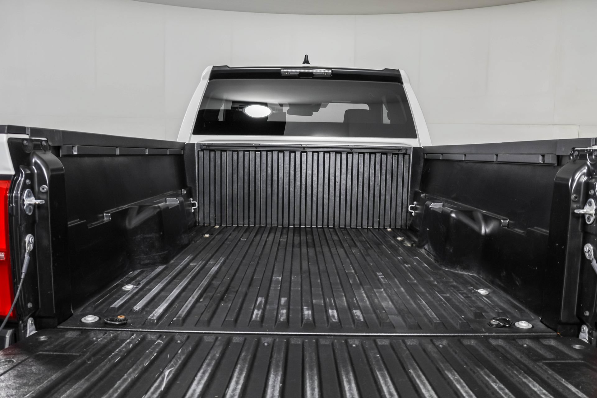 Used 2024 Toyota Tacoma SR RWD image 35