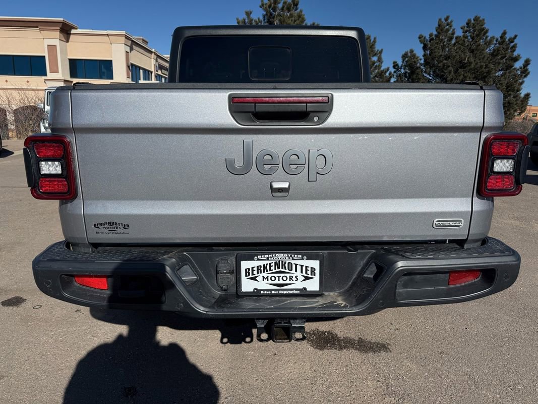 Used 2020 Jeep Gladiator Overland image 6