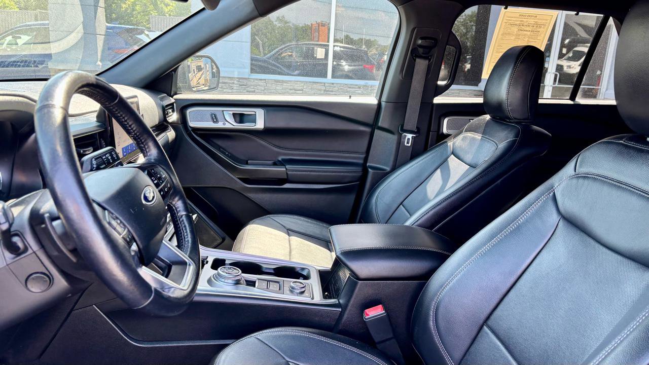 Used 2020 Ford Explorer Limited AWD/4WD image 15
