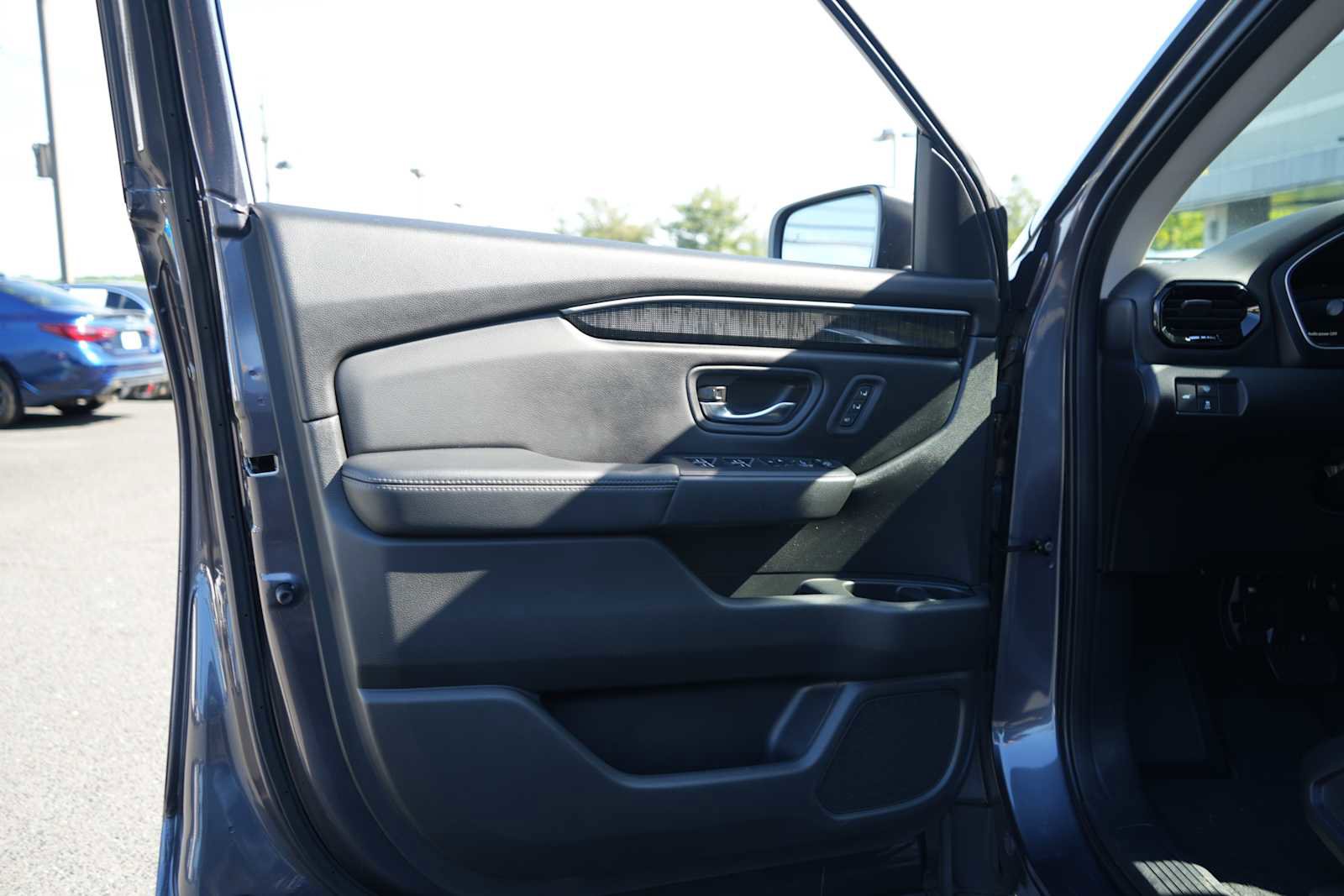 Used 2023 Honda Pilot Elite image 16