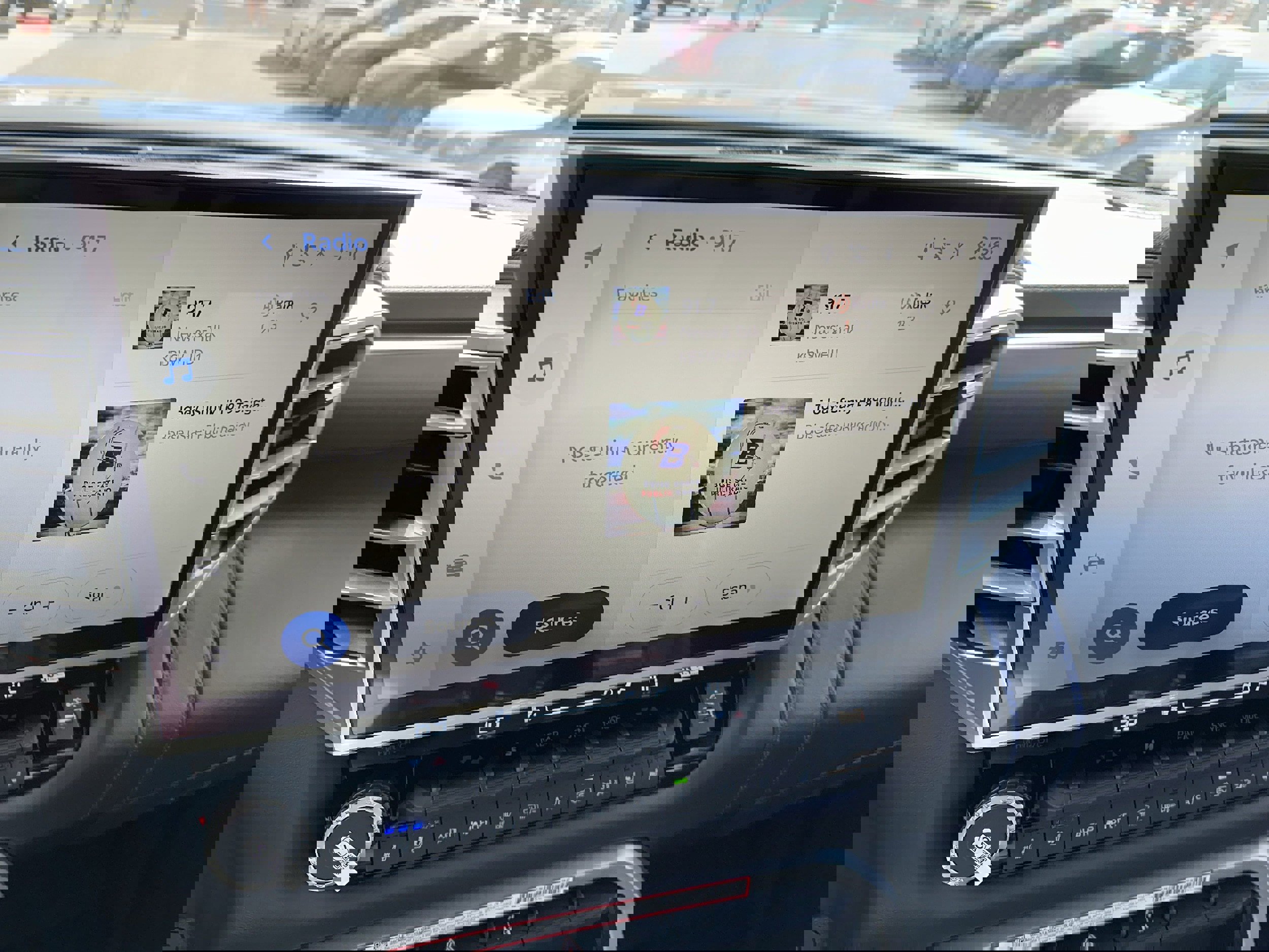 New 2025 Toyota Sequoia Platinum w/ TRD Off-Road Package image 22