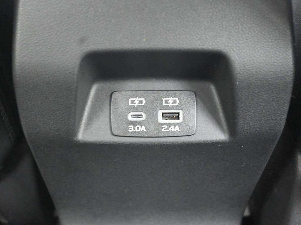 New 2026 Subaru Crosstrek 2.5i Limited w/ Crosstrek Mirror Package image 21