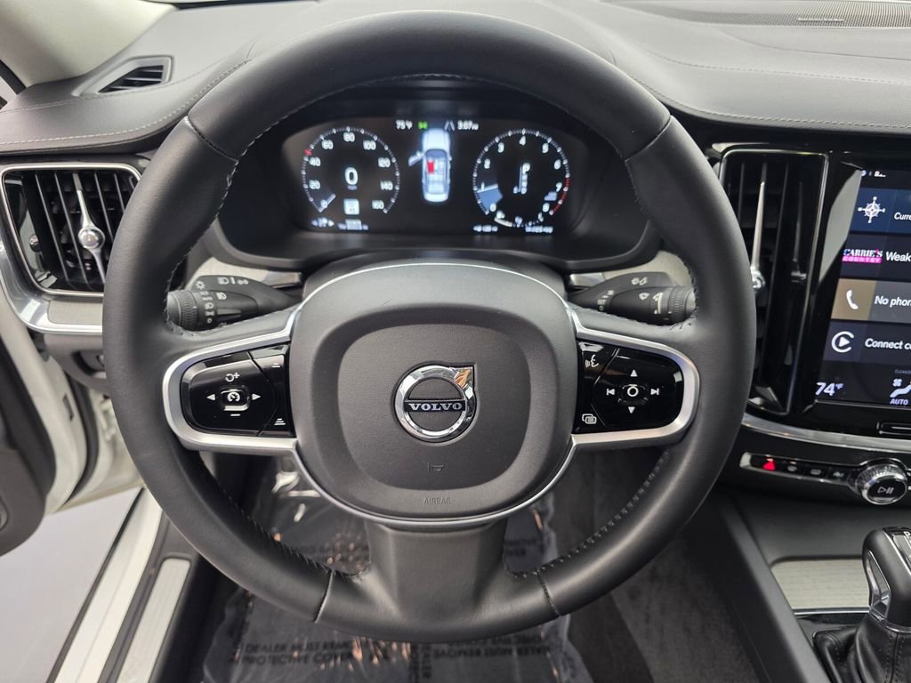 Used 2021 Volvo S60 T5 Inscription w/ Advanced Package image 18