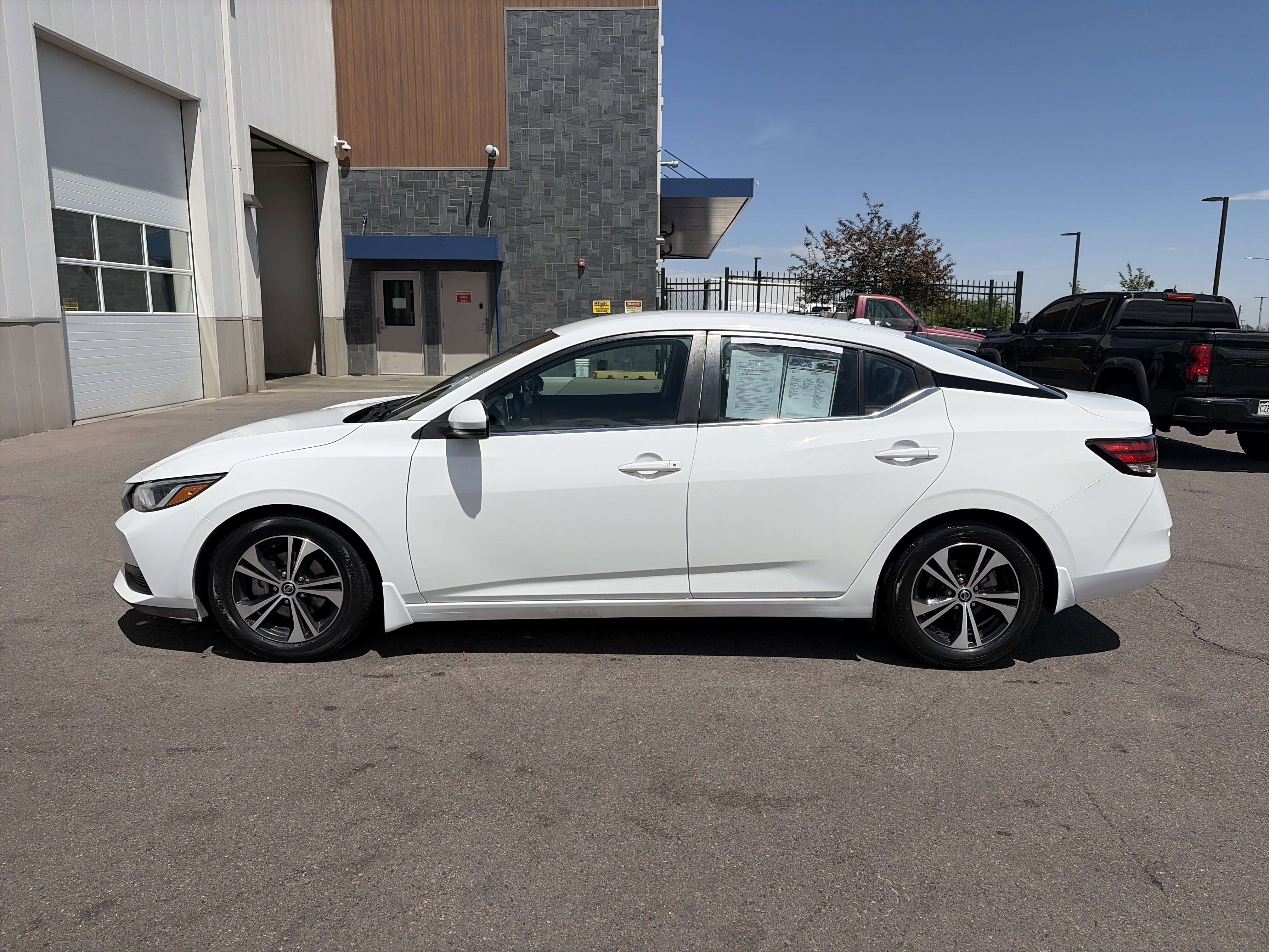Used 2020 Nissan Sentra SV FWD image 9