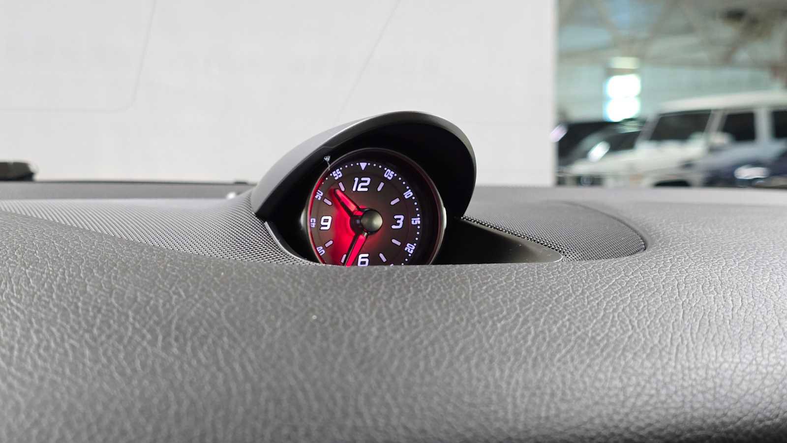 Used 2016 Mercedes-Benz SLK 300 image 30