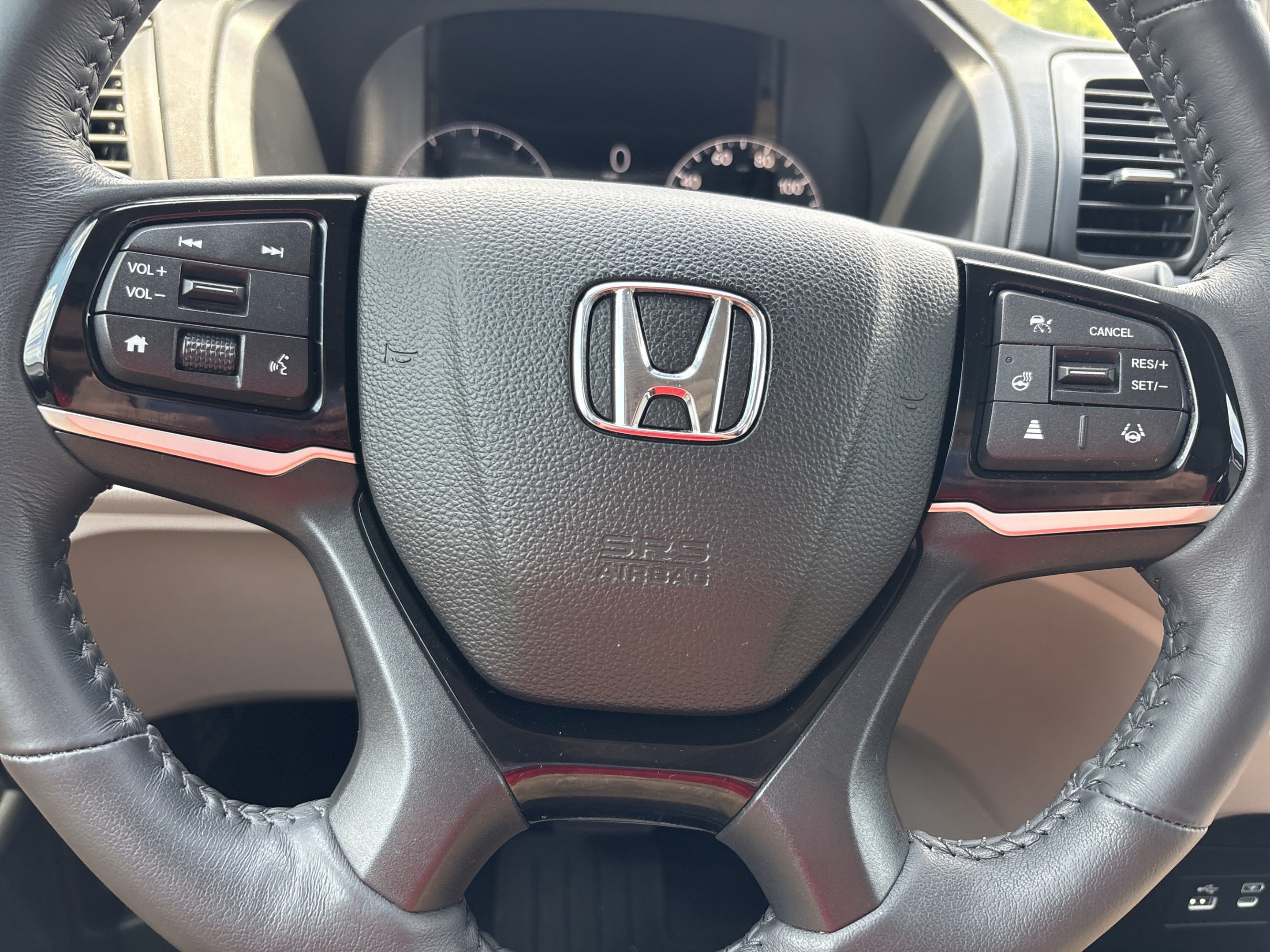 Certified 2025 Honda Odyssey Elite image 49
