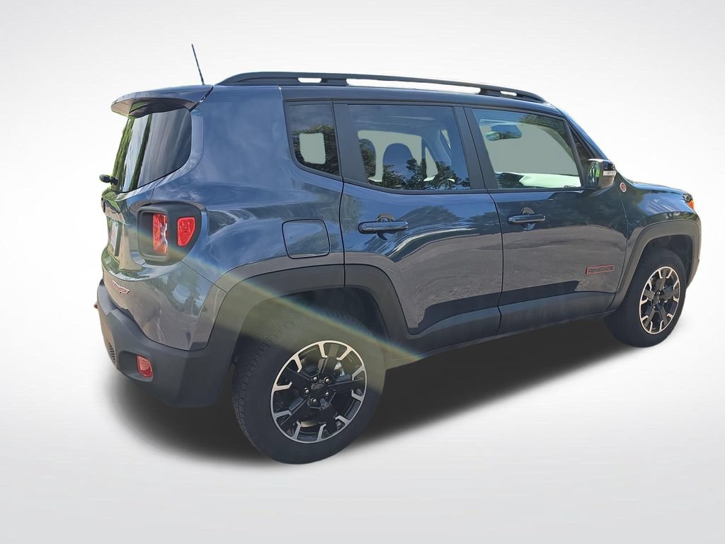 Used 2023 Jeep Renegade Trailhawk w/ Sun/Sound Group AWD/4WD image 6