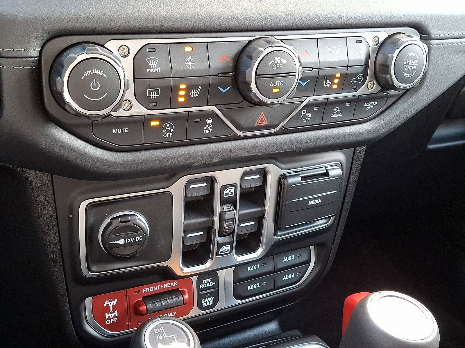 New 2026 Jeep Wrangler Unlimited Rubicon image 11