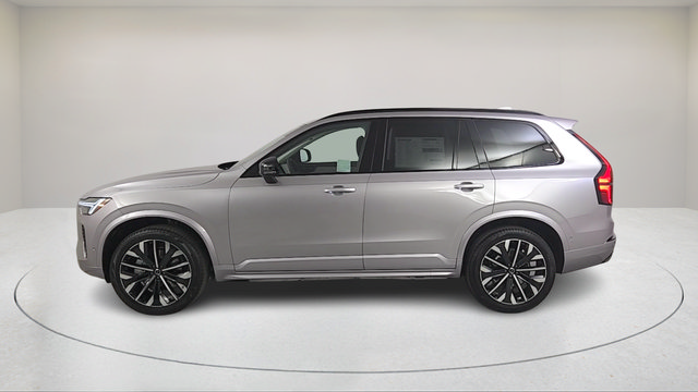 Used 2026 Volvo XC90 B6 Ultra w/ Protection Package AWD/4WD image 7