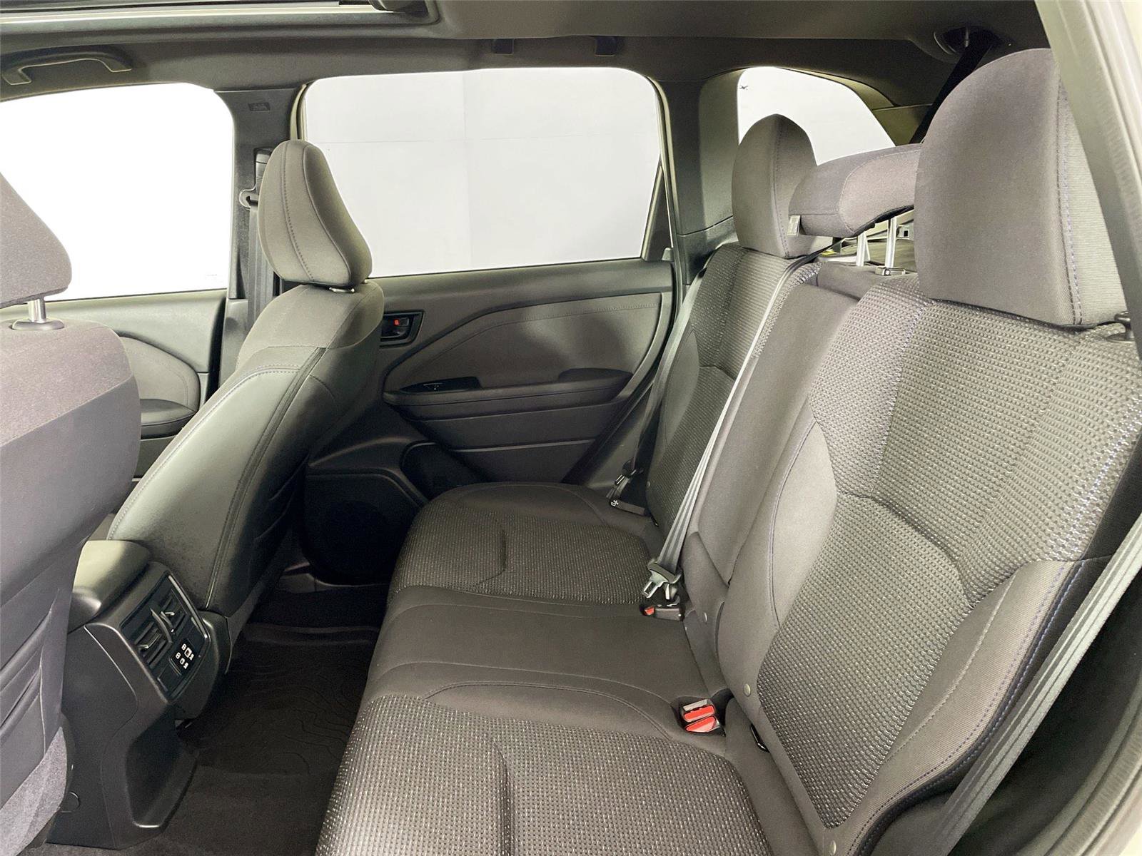 Used 2025 Subaru Forester Premium w/ Convenience Package #1 image 11