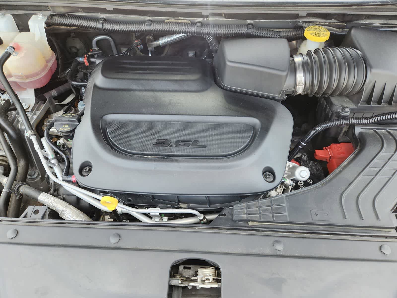 Used 2022 Chrysler Pacifica Touring-L FWD image 30