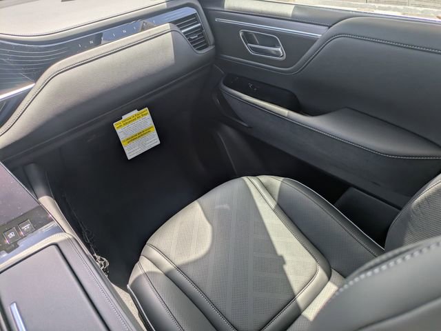 New 2026 INFINITI QX80 Luxe w/ Cargo Package RWD image 18