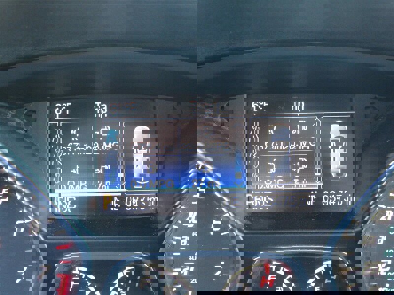 Used 2015 Ford Escape SE w/ Equipment Group 201A image 13