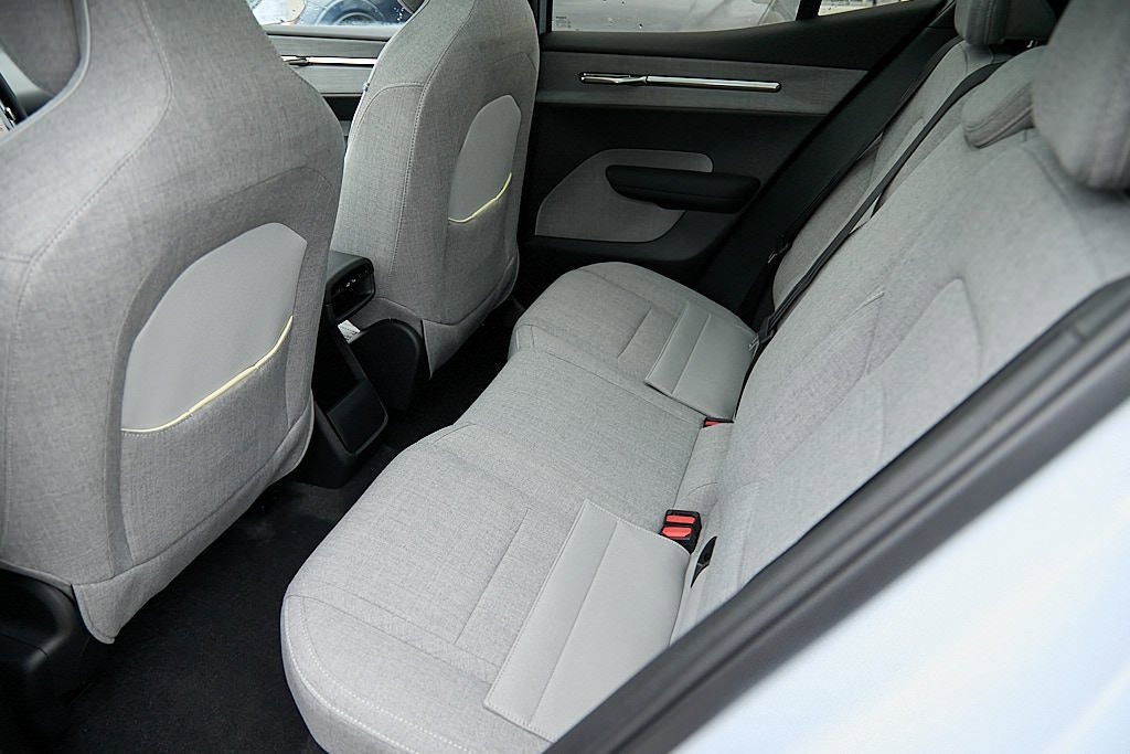 New 2026 Volvo EX30 Ultra image 18