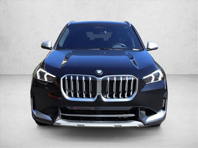 Used 2023 BMW X1 xDrive28i w/ Premium Package AWD/4WD image 3
