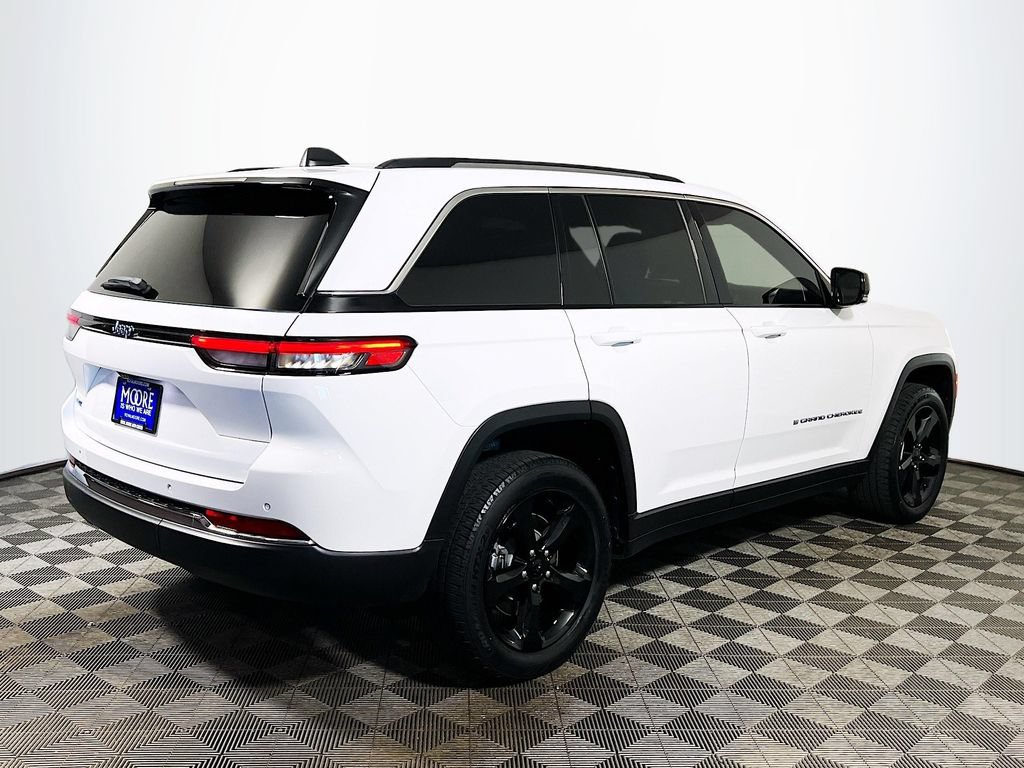 Used 2022 Jeep Grand Cherokee Limited 4xe AWD/4WD image 7