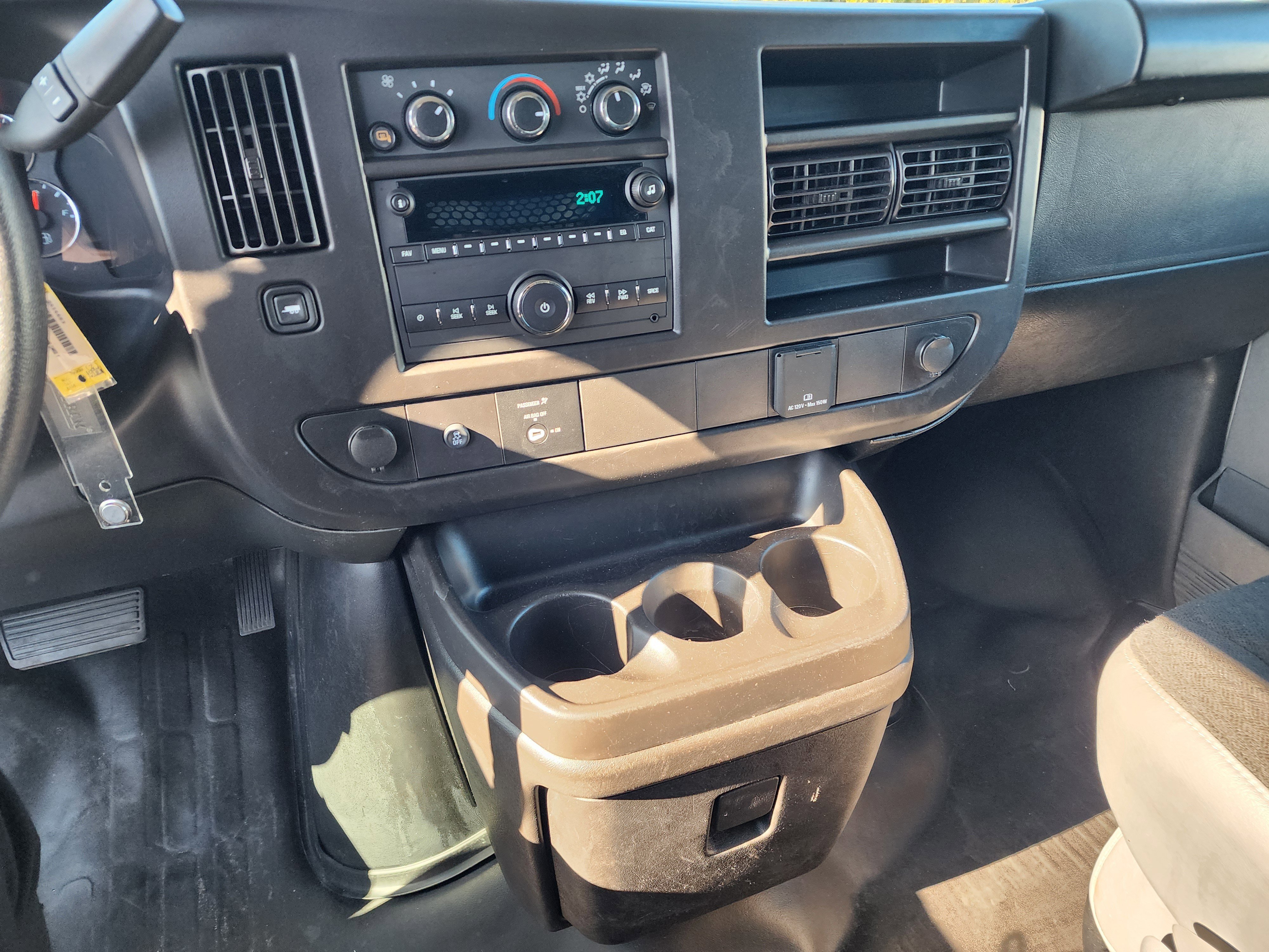 Used 2024 Chevrolet Express 2500 w/ Driver Convenience Package image 31