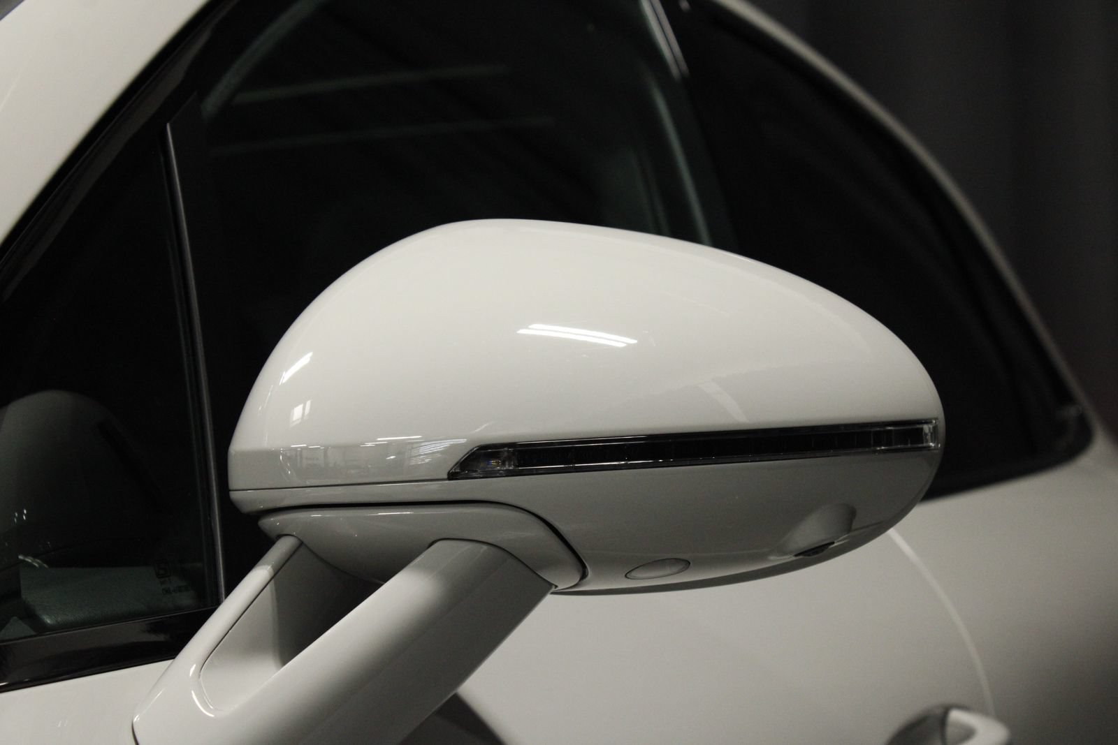 New 2026 Porsche Macan S AWD/4WD image 21