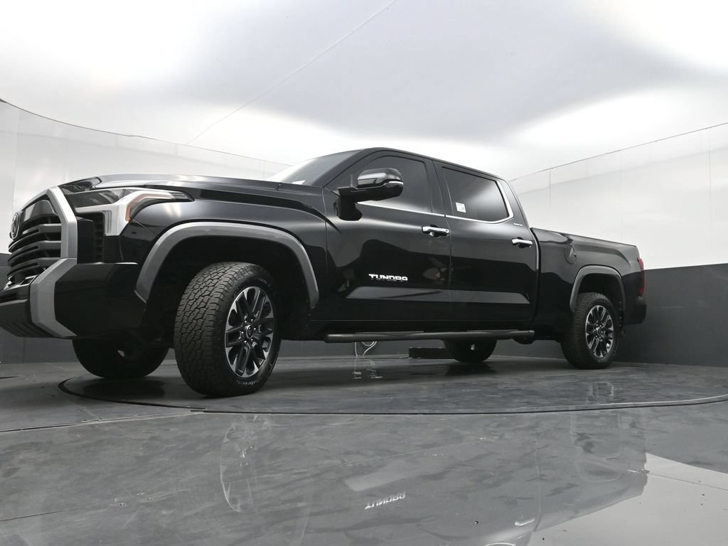 Used 2024 Toyota Tundra Limited w/ Power Package AWD/4WD image 30