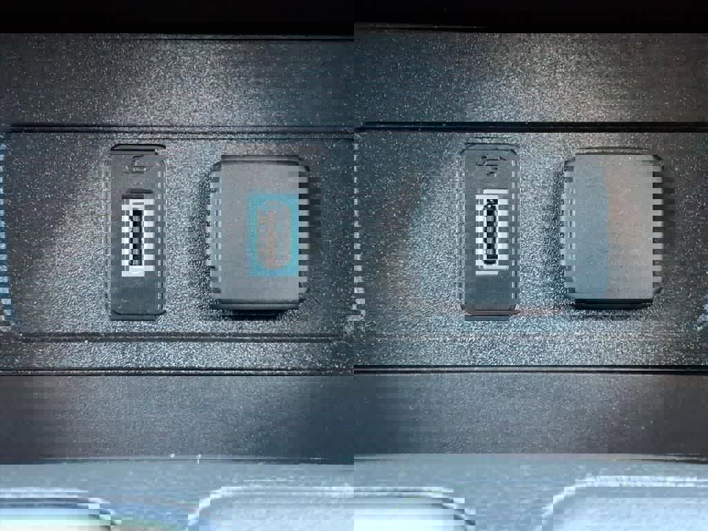 Used 2017 Ford Escape Titanium w/ Equipment Group 301A image 23