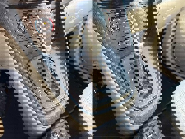 Certified 2022 Ford Transit Connect XLT image 28