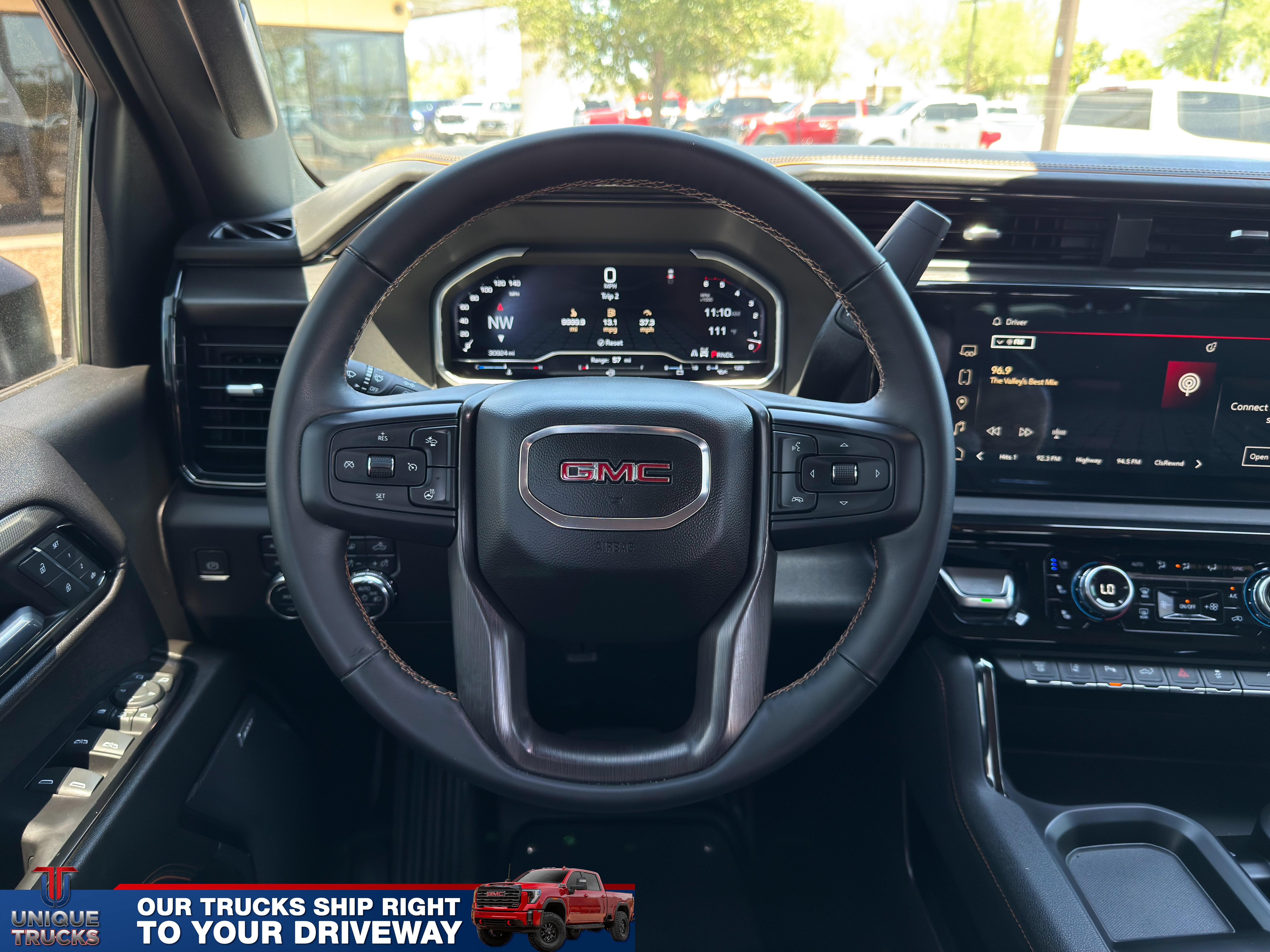 Used 2024 GMC Sierra 2500 AT4 w/ AT4 Preferred Package AWD/4WD image 34