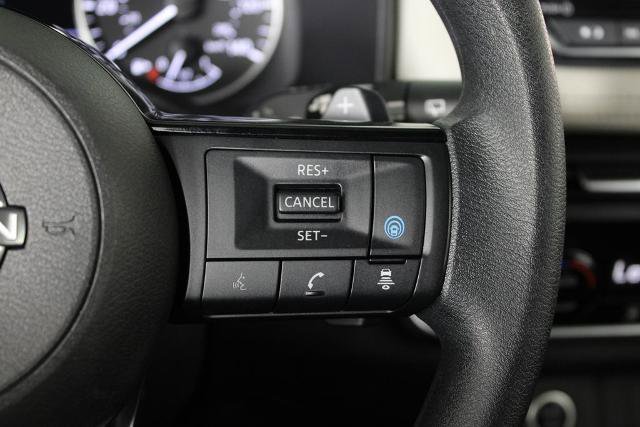 Certified 2023 Nissan Rogue SV image 27