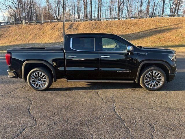 Used 2023 GMC Sierra 1500 Denali Ultimate image 8