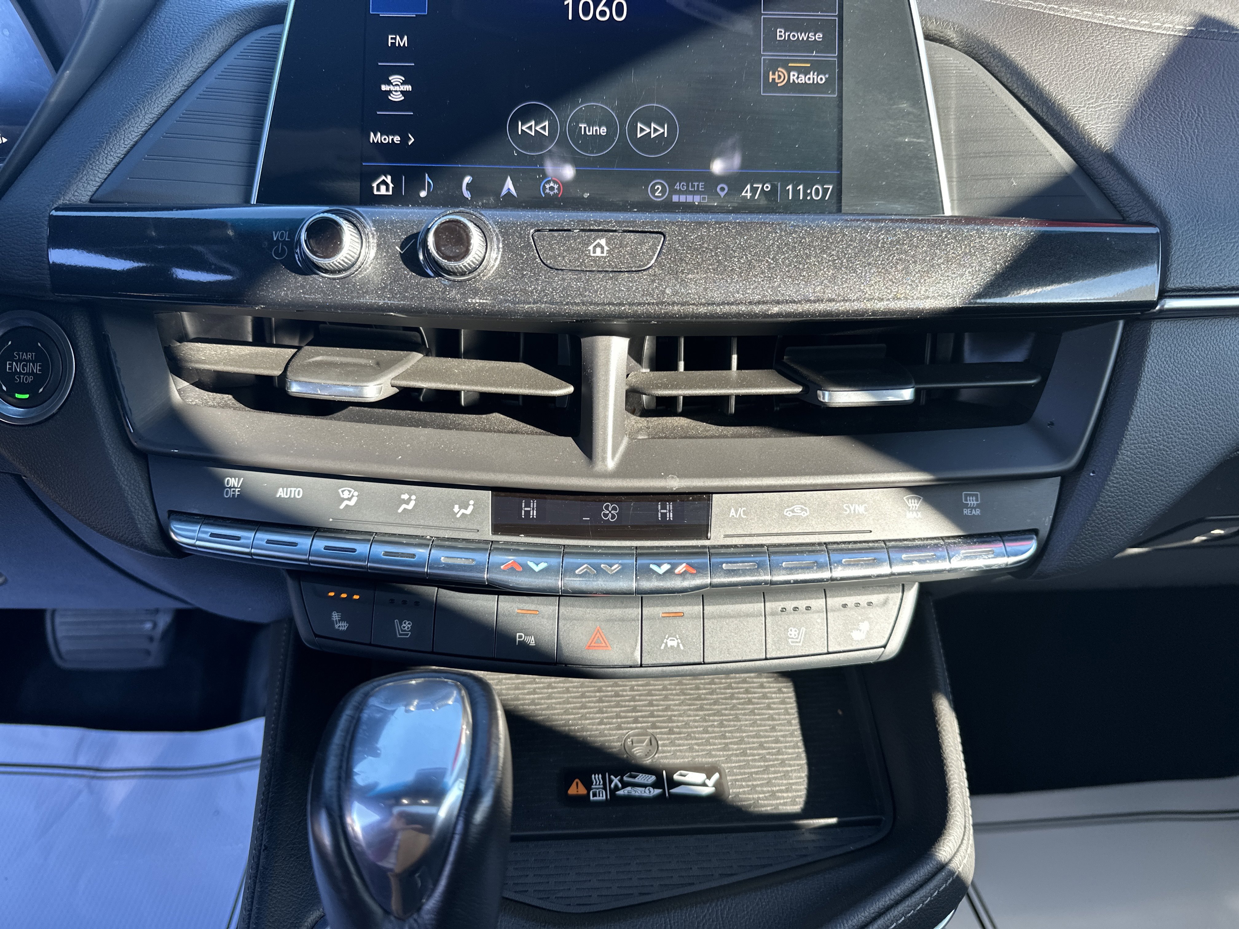 Used 2025 Cadillac CT4 Premium Luxury image 26