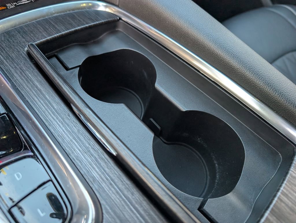 Used 2024 Buick Enclave Avenir image 34