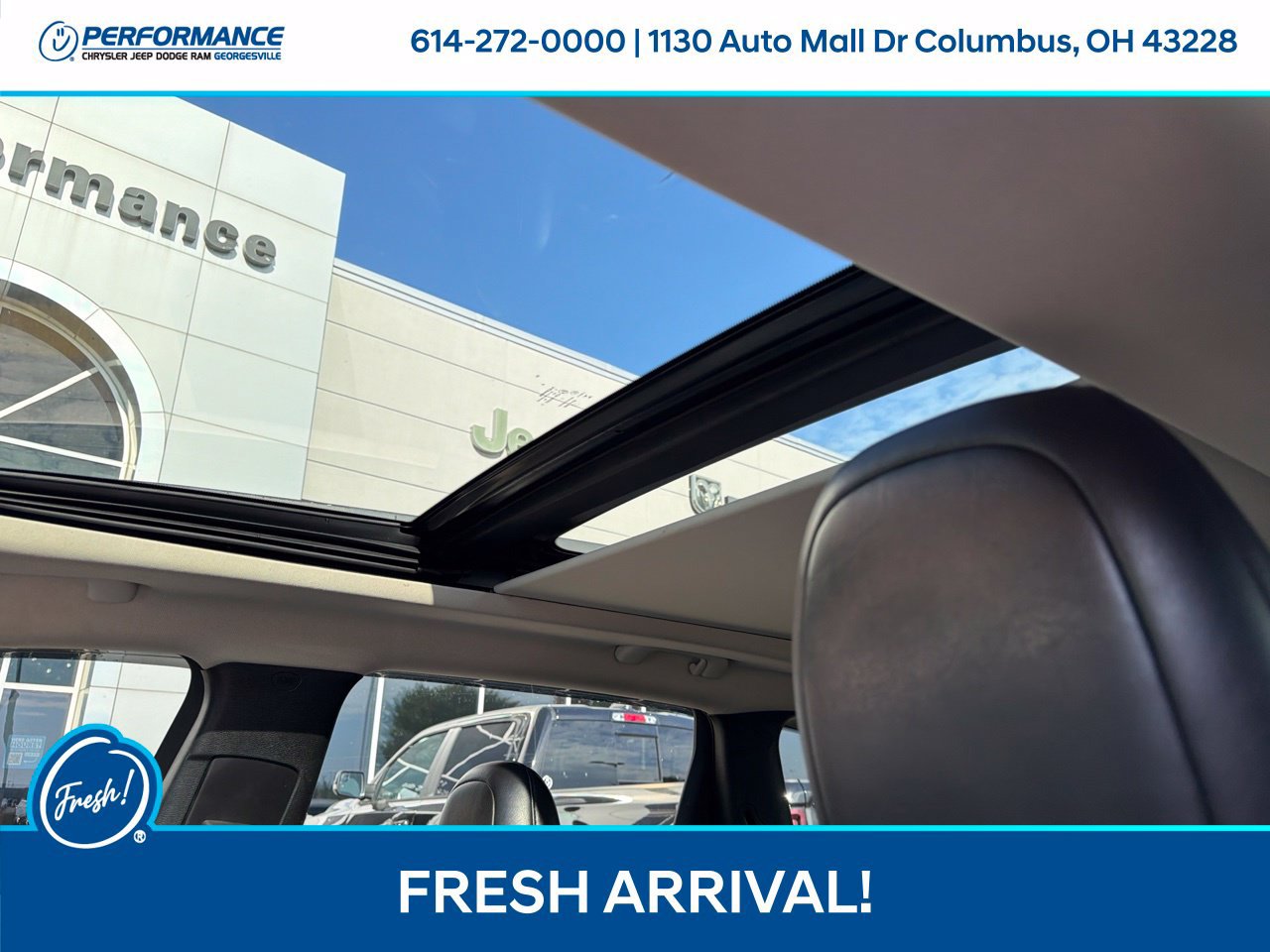 Used 2018 Jeep Cherokee Trailhawk w/ Comfort/Convenience Group AWD/4WD image 12