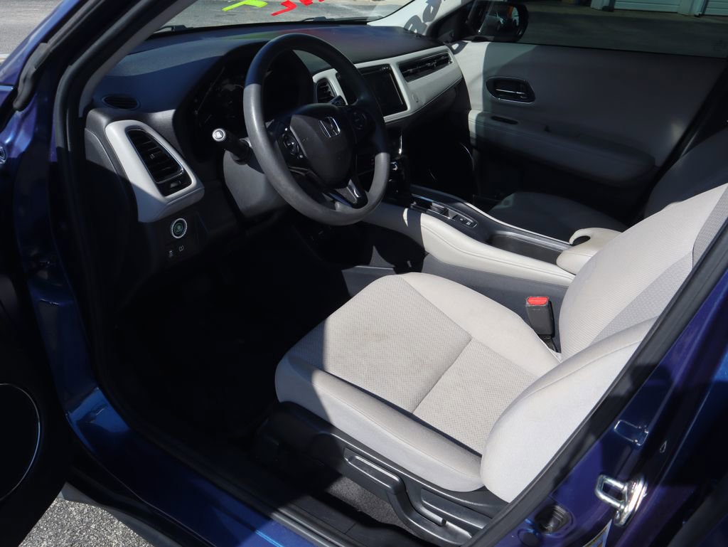 Used 2017 Honda HR-V EX image 13