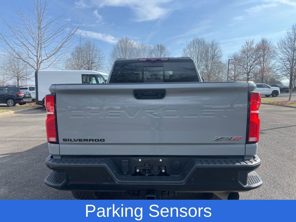 Used 2024 Chevrolet Silverado 2500 ZR2 w/ Technology Package image 7