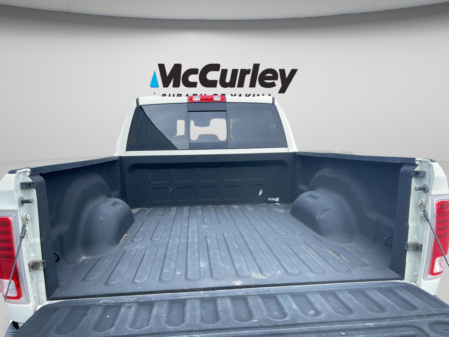 Used 2016 RAM 1500 Laramie w/ Convenience Group image 24