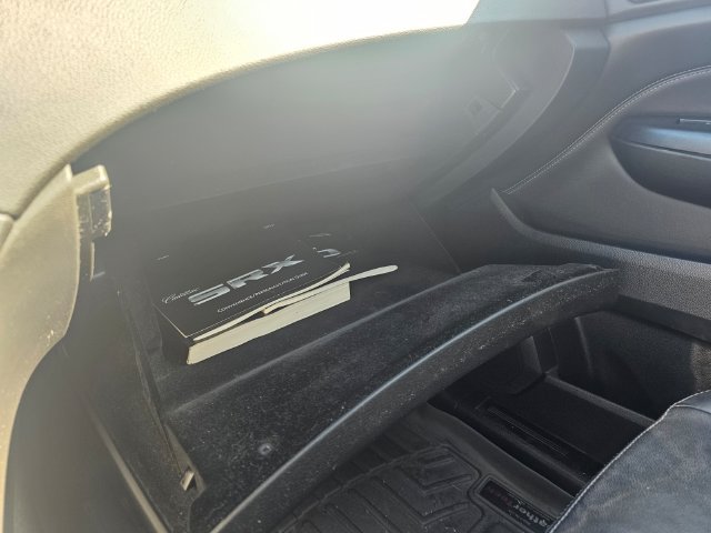Used 2013 Cadillac SRX Luxury AWD/4WD image 23