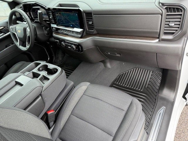 New 2026 Chevrolet Silverado 1500 LT image 15