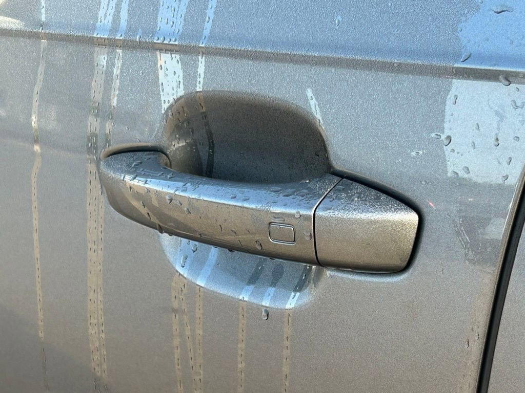 Used 2025 Audi Q7 3.0T Prestige image 44