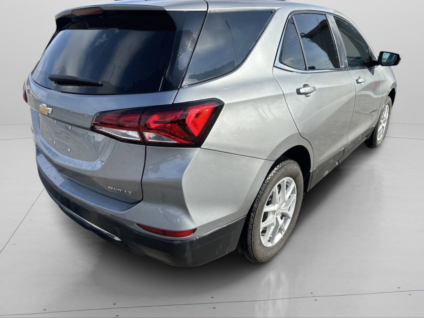 Used 2023 Chevrolet Equinox LT image 6