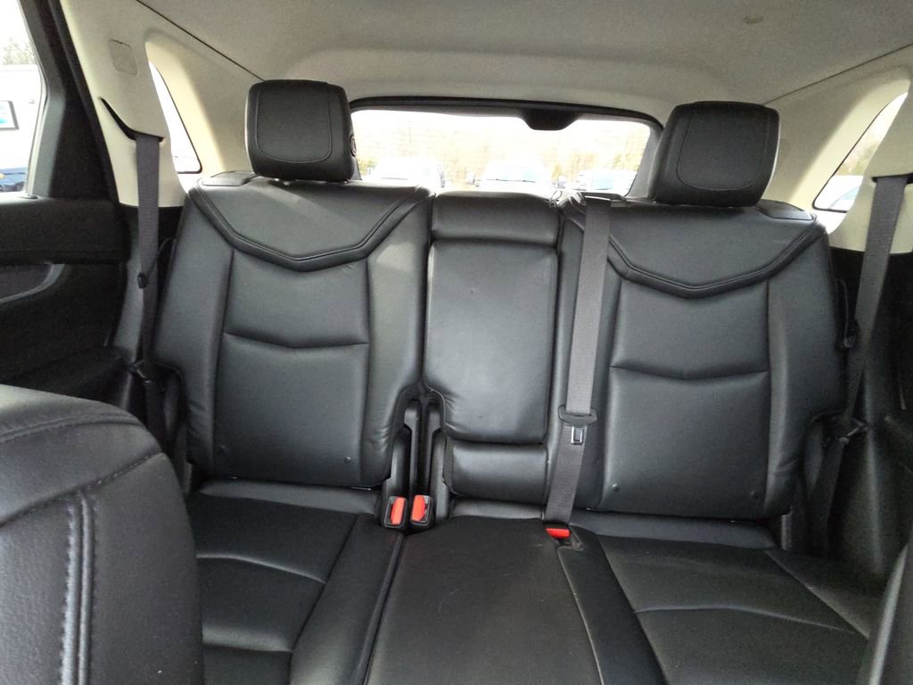 Used 2018 Cadillac XT5 Luxury w/ Driver Awareness Package image 25