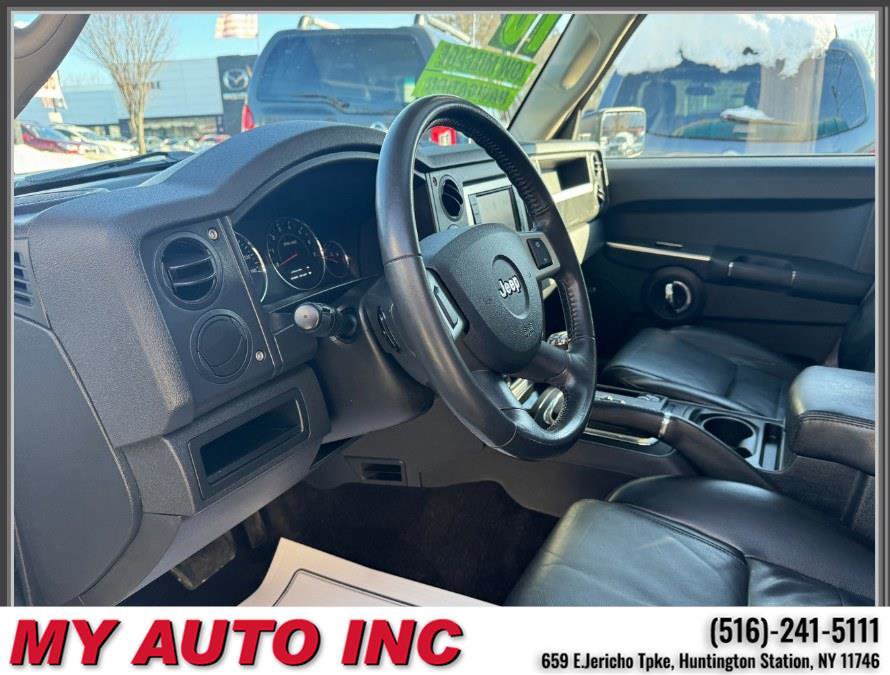 Used 2010 Jeep Commander Sport w/ Sun/Sound Group image 23
