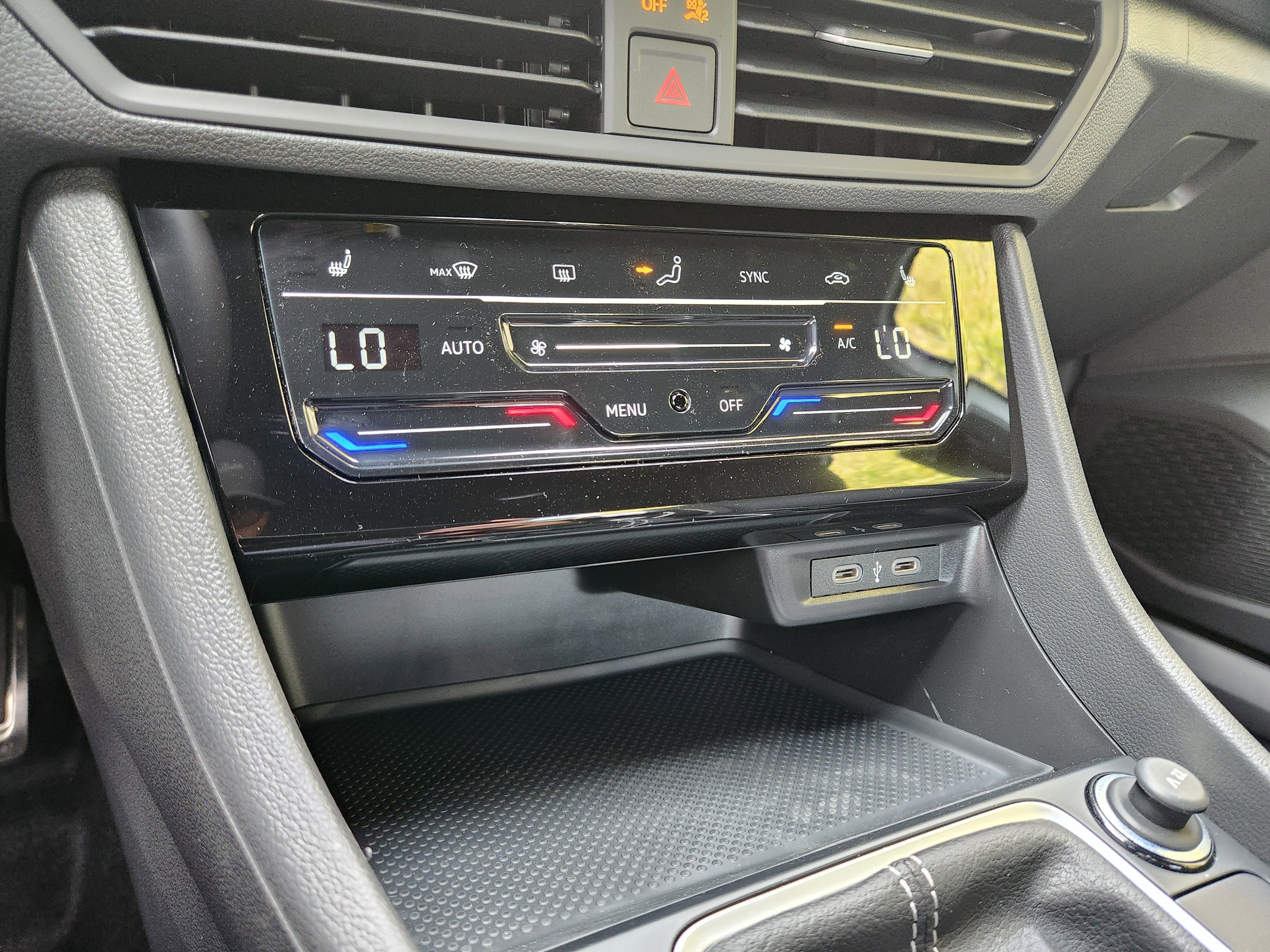 New 2025 Volkswagen Jetta Sport FWD image 31