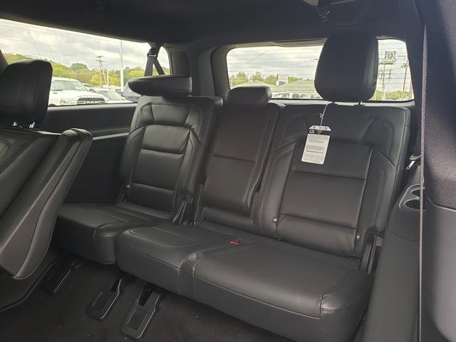 New 2025 Lincoln Navigator L Reserve w/ Jet Appearance Package image 14