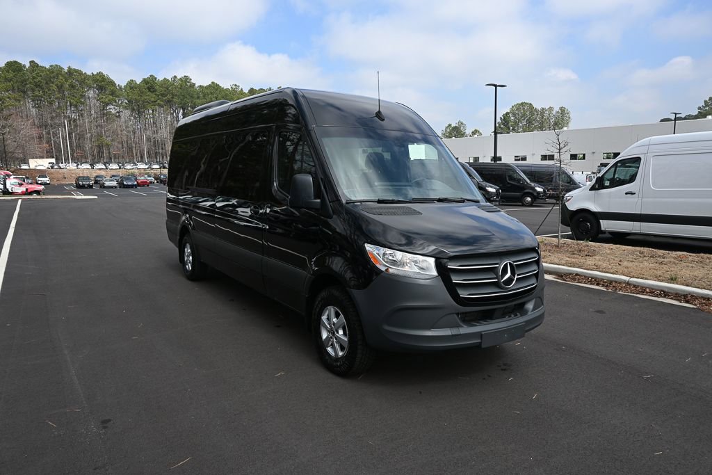 Used 2023 Mercedes-Benz Sprinter 2500 image 22